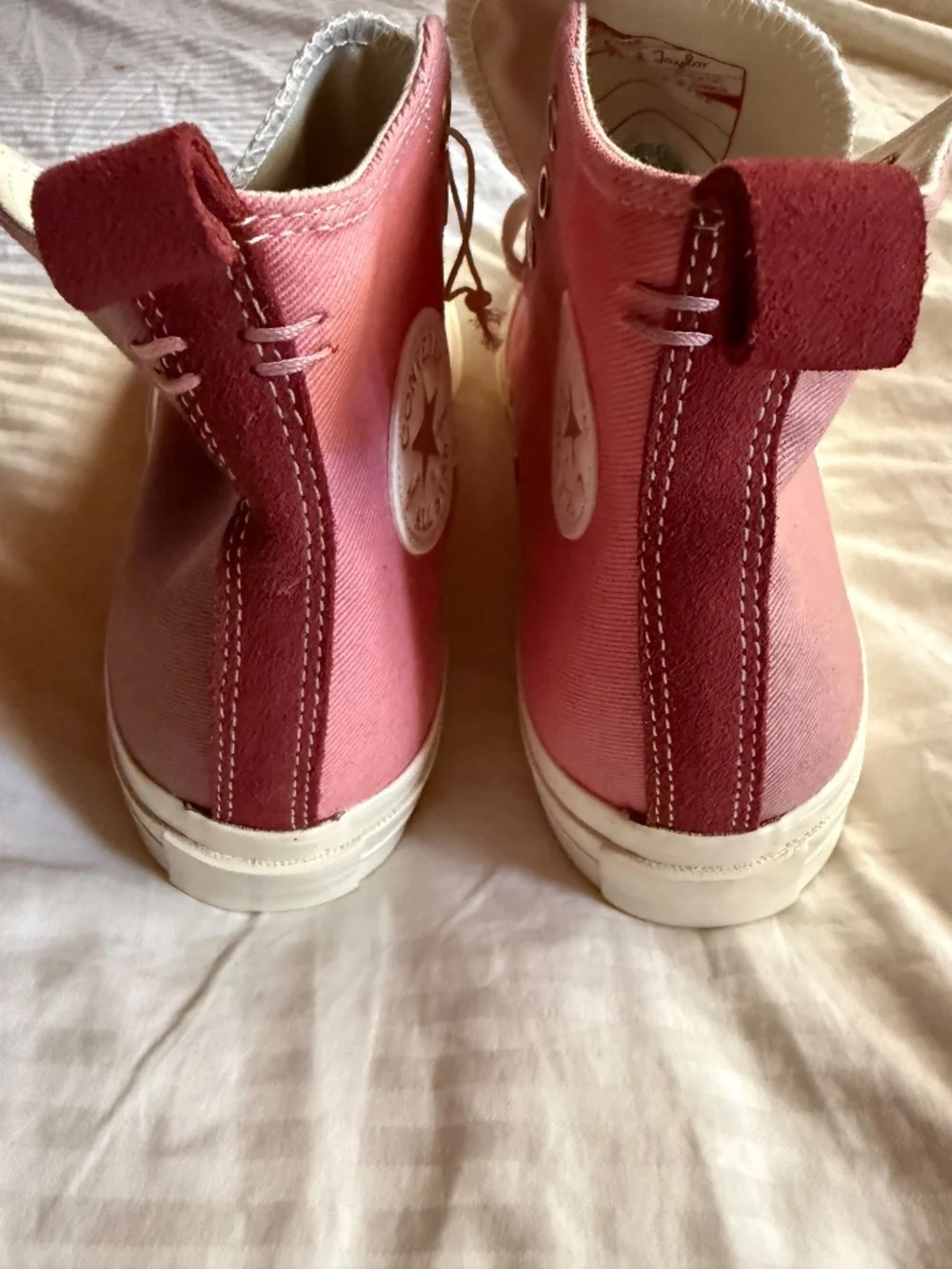 Converse Chuck Taylor® All Star® 70 High Top Women RITUAL ROSE/ NIGHT FLAMINGO